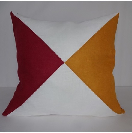 Triangelmnstrat kuddfodral multi vitt och orange
